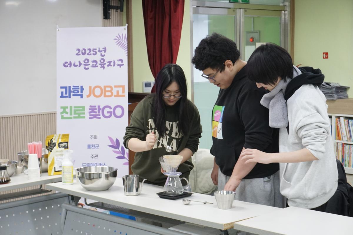 KakaoTalk_20251210_142256678_19 (1).jpg